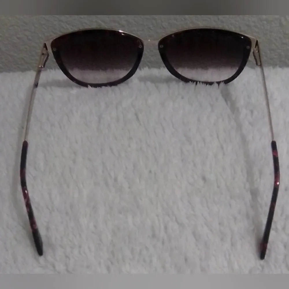 Elegant Kay Unger K629 Sunglasses - Pink & Tortoise - Picture 4 of 6